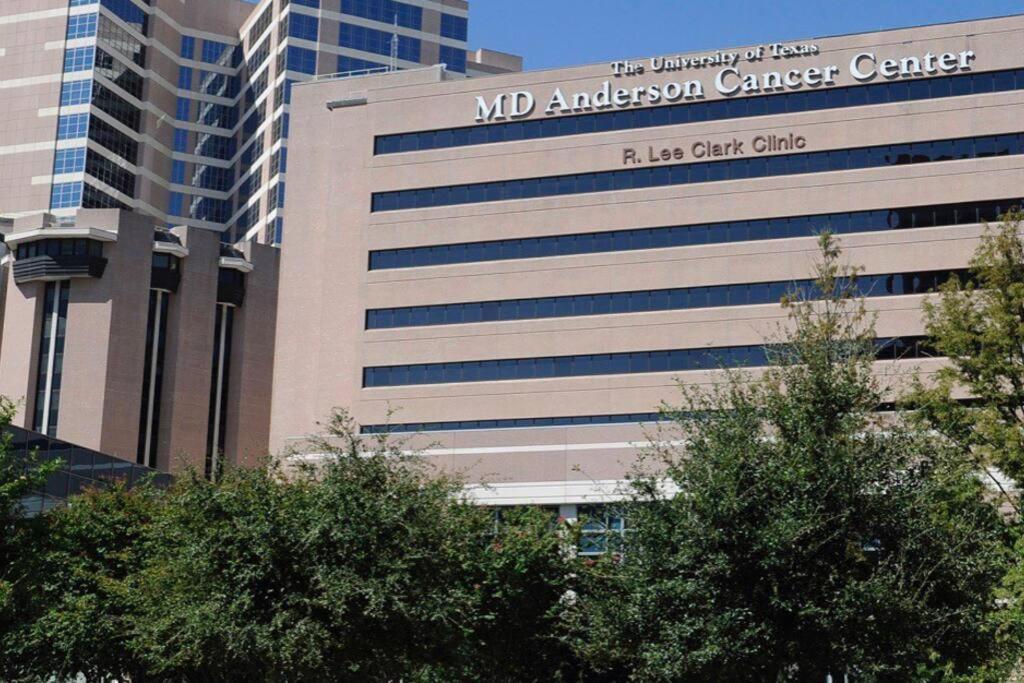 Home Away From Home-Cozy 2 Bdrm Condo/Med Cntr/Nrg Houston Exteriör bild